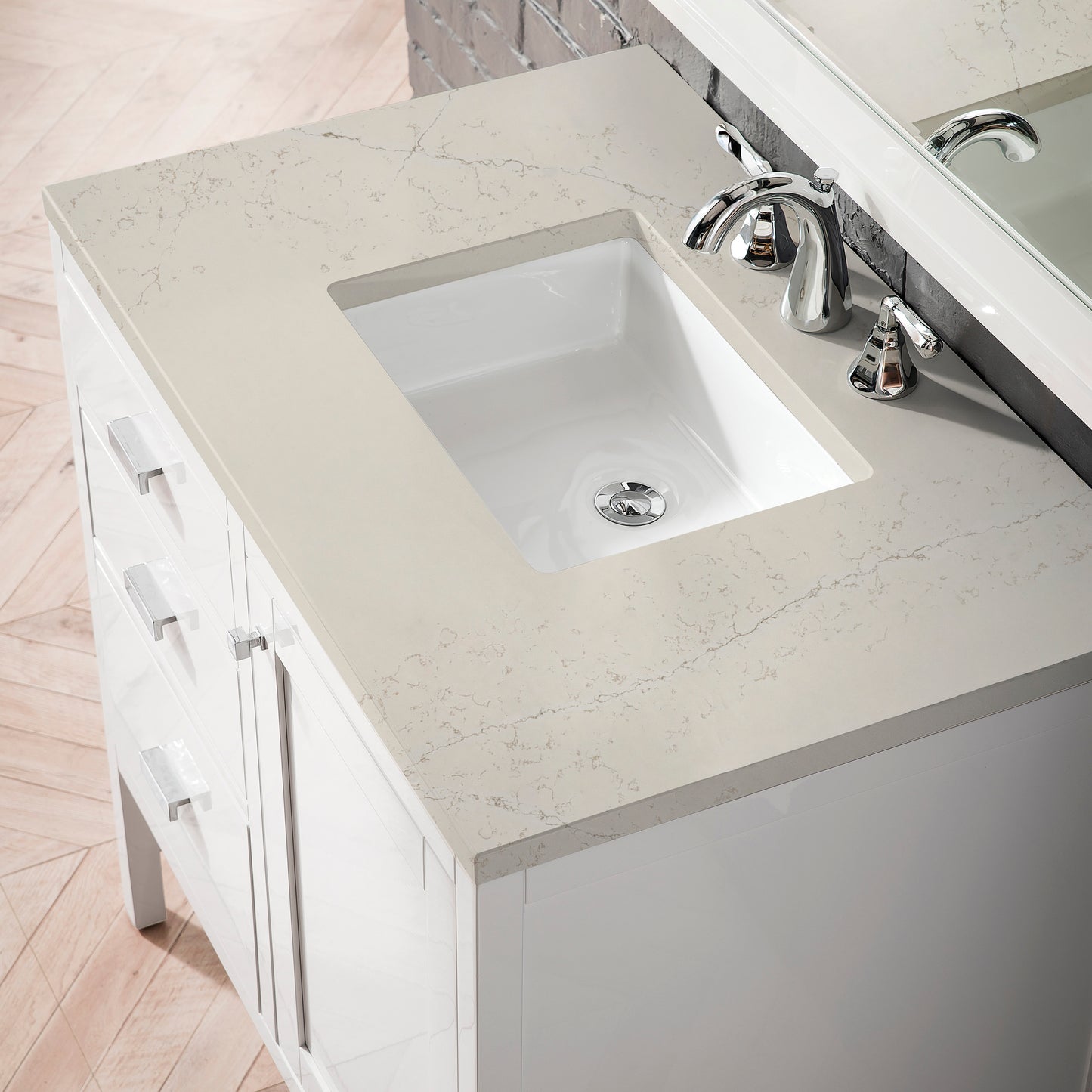 Renovate for Less Atlanta Addison 36" Single Vanity, Glossy White, w/ 3 CM Siberian Silestone Top