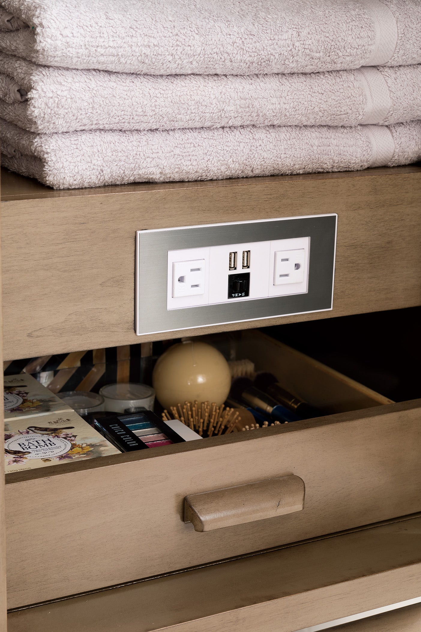 Bathroom Vanities Outlet Atlanta Renovate for LessPortland 60" Double Vanity Whitewashed Walnut, w/ 3 CM Eternal Jasmine Pearl Quartz Top