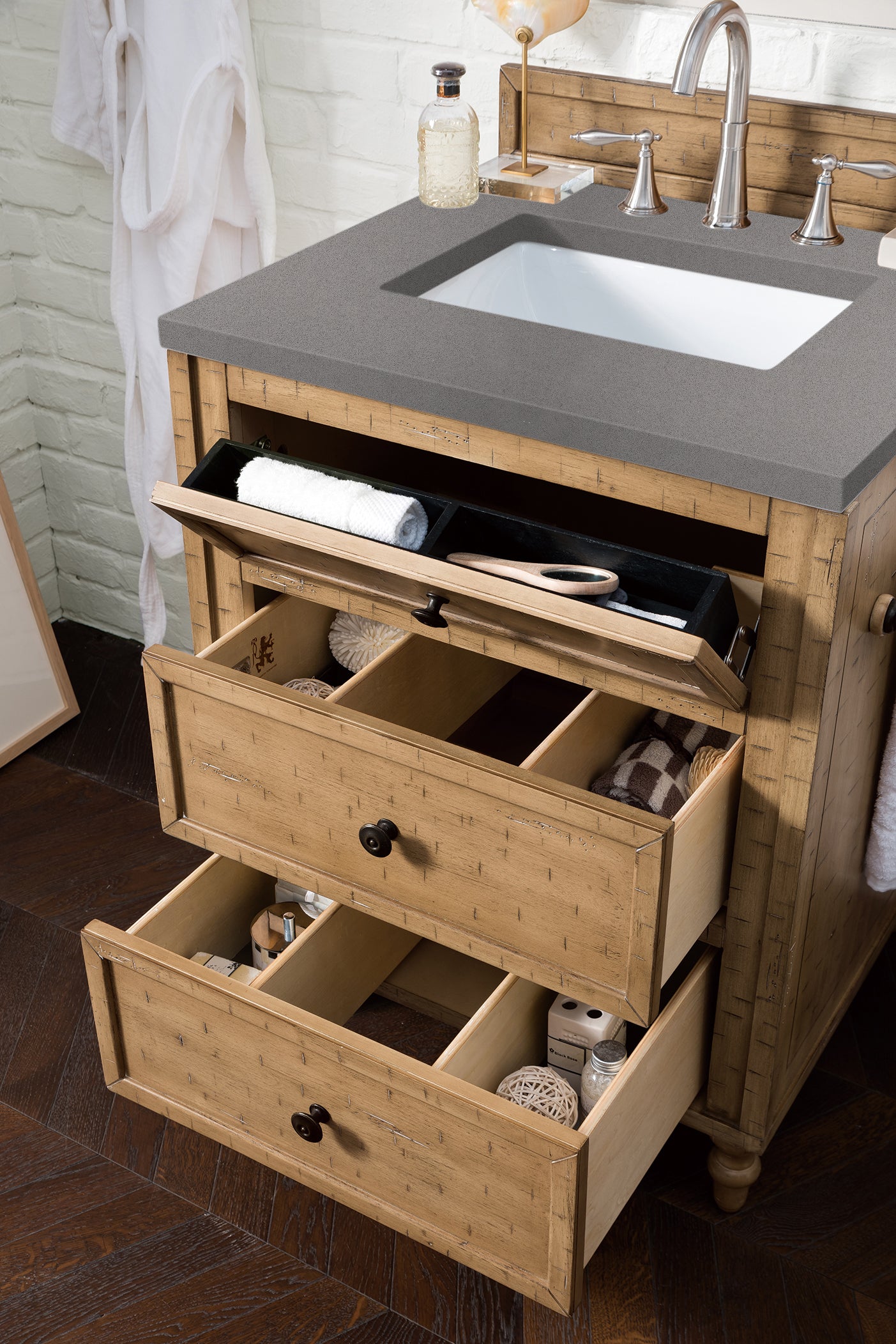 Copper Cove 26" Single Vanity Cabinet, Driftwood Patina, w/ 3 CM Grey Expo Quartz Top James Martin