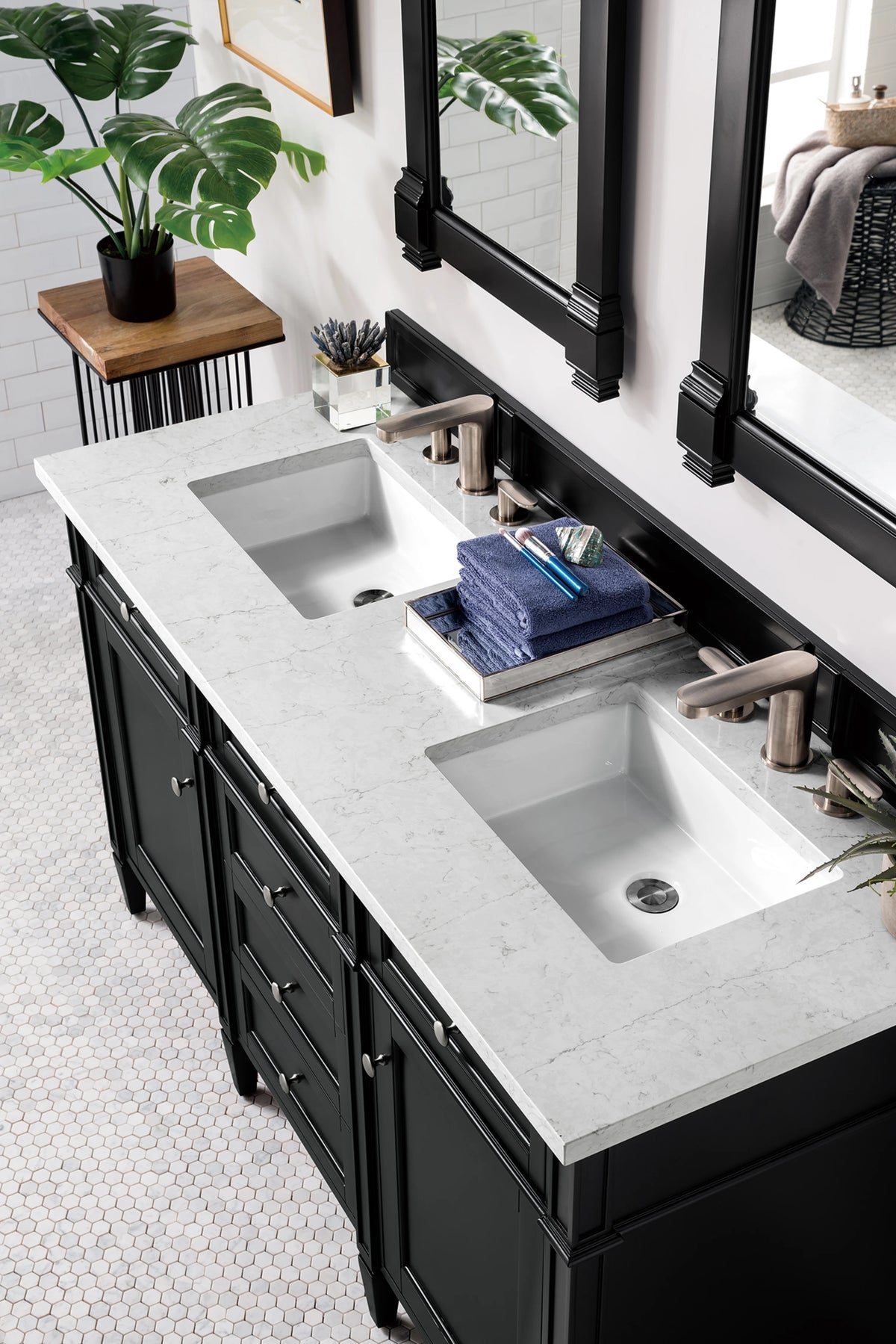 Brittany 60" Double Vanity, Black Onyx w/ 3 CM Eternal Jasmine Pearl Silestone Top w/FreePower Wireless Charger, view 7