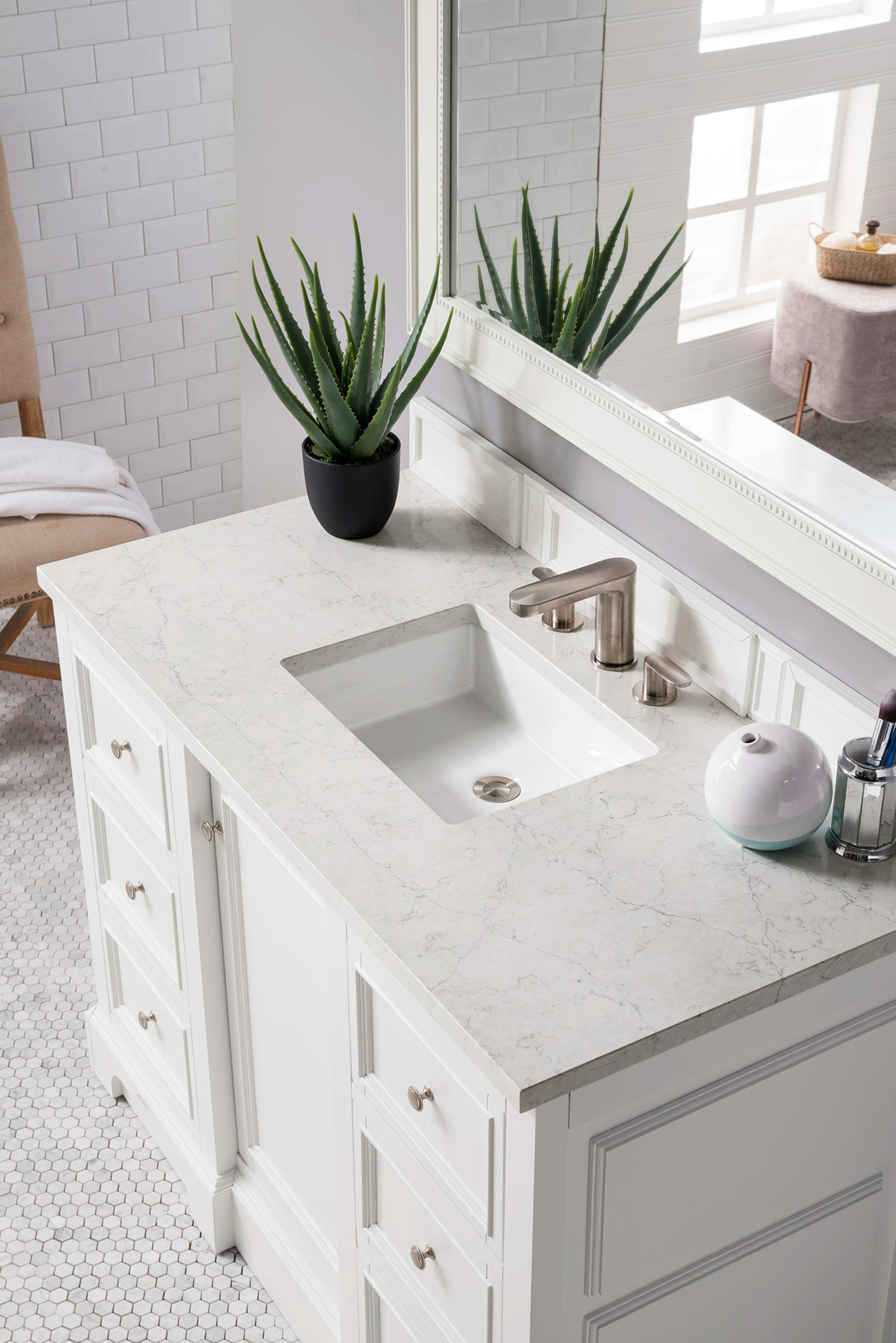 De Soto 48" Single Vanity, Bright White w/ 3 CM Eternal Jasmine Pearl Silestone Top, view 4