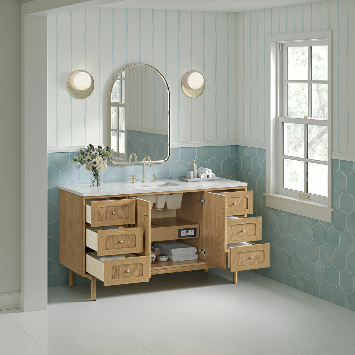 Laurent 60" Single Vanity, Light Natural Oak, w/ 3 CM Eternal Jasmine Pearl Quartz Top, view 8
