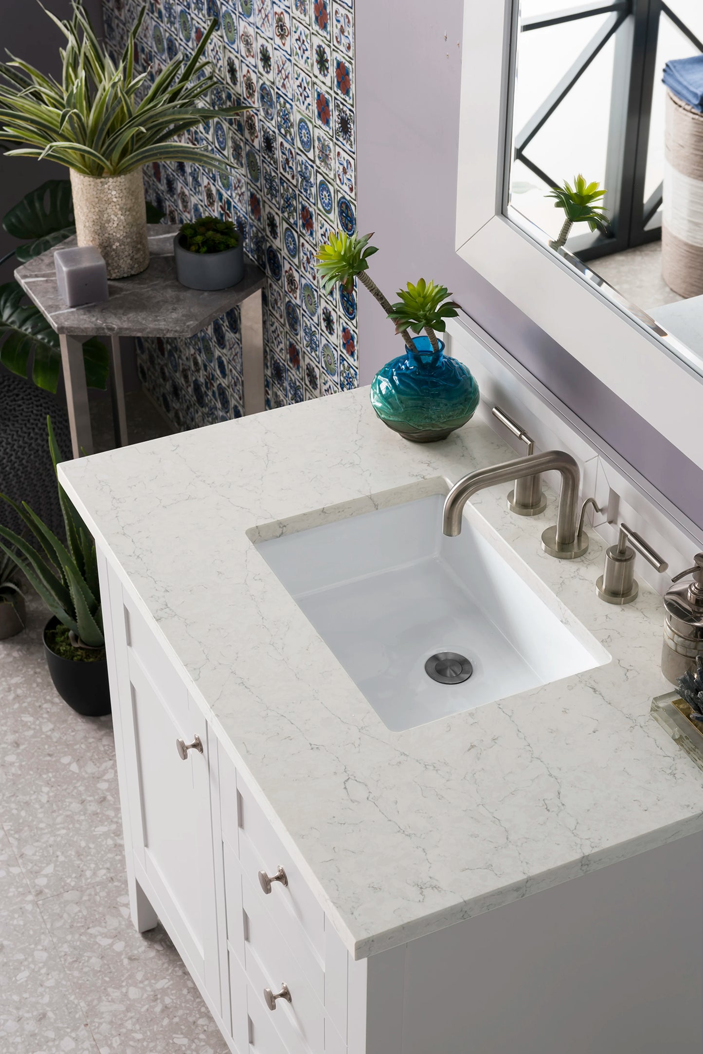 Renovate for Less Atlanta Palisades 36" Single Vanity, Bright White w/ 3 CM Eternal Jasmine Pearl Silestone Top, view 3