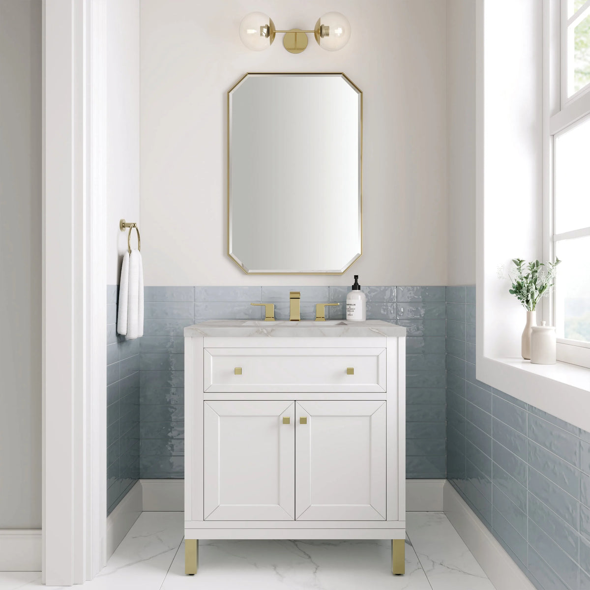 Chicago 30" Single Vanity, Glossy White, w/ 3 CM Victorian Silver Silestone® Top