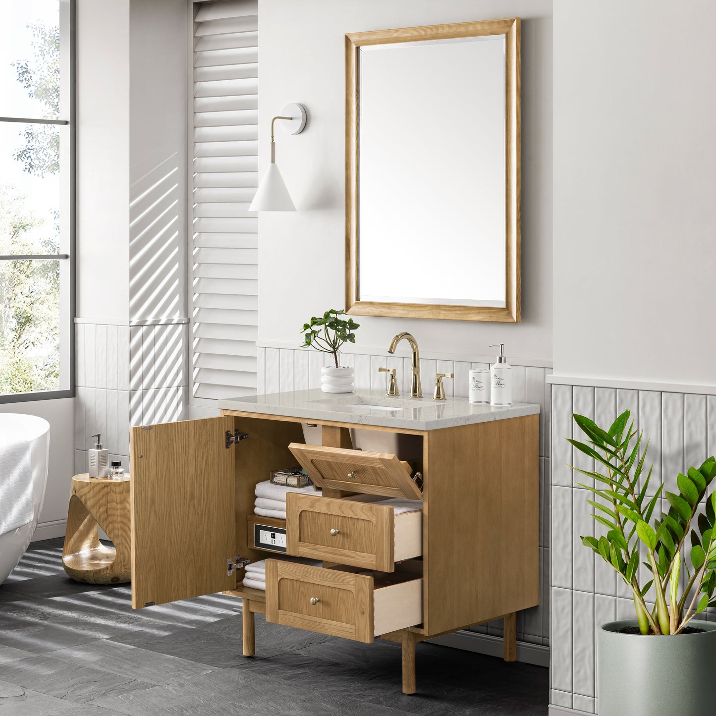 Renovate for Less Atlanta Laurent 36" Single Vanity, Light Natural Oak, w/ 3 CM Siberian Silestone Top