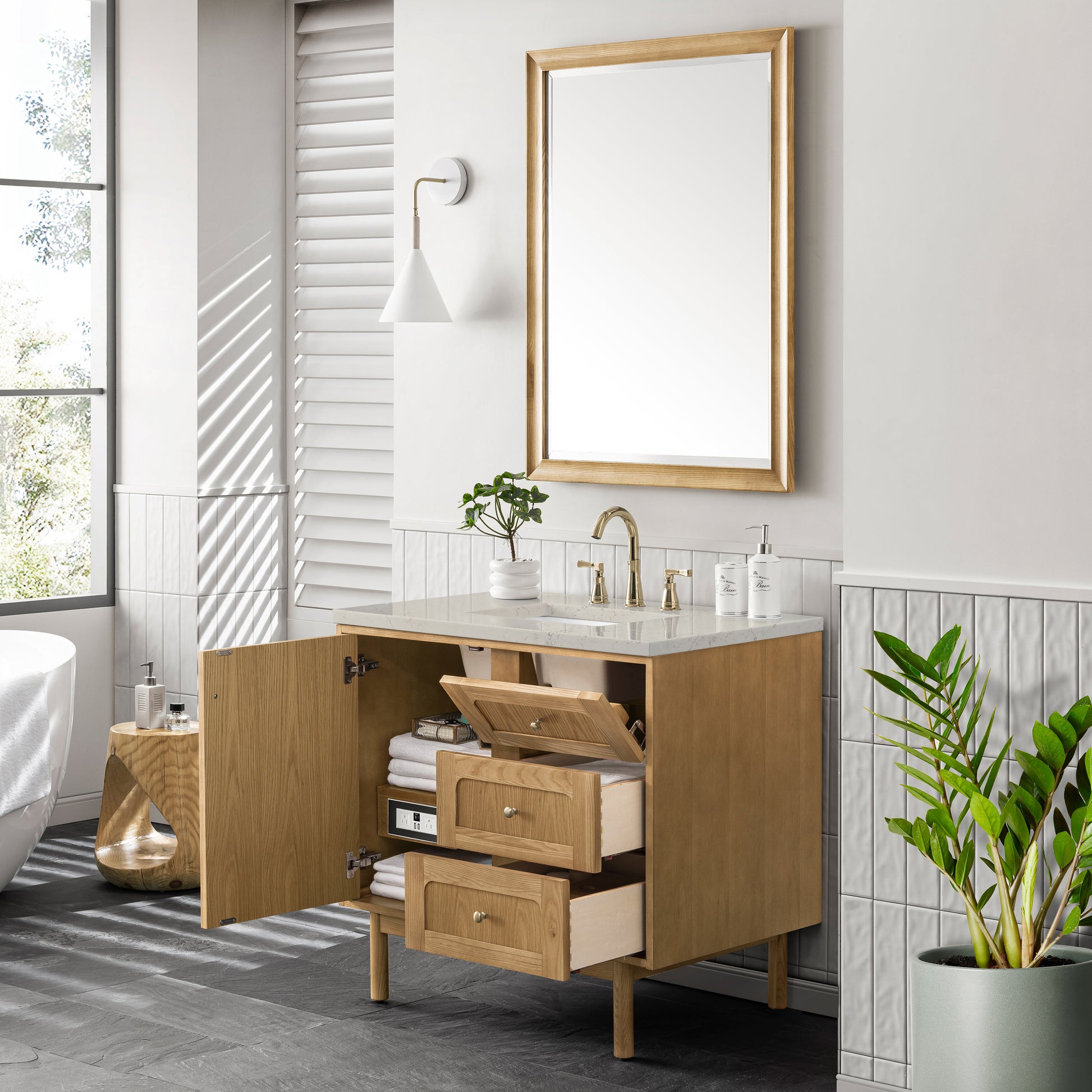 Renovate for Less Atlanta Laurent 36" Single Vanity, Light Natural Oak, w/ 3 CM Siberian Silestone Top