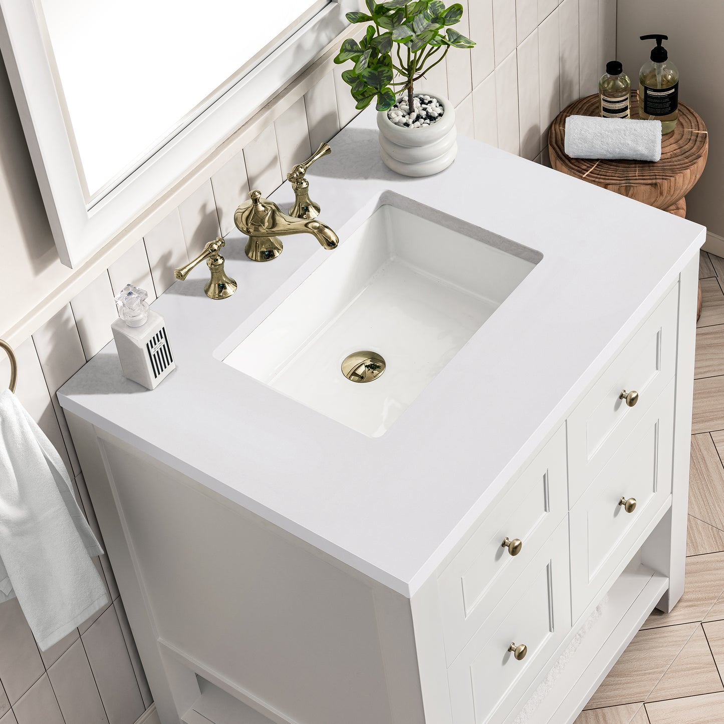 Renovate for Less Atlanta Breckenridge 30" Single Vanity, Bright White w/ 3 CM White Zeus Top