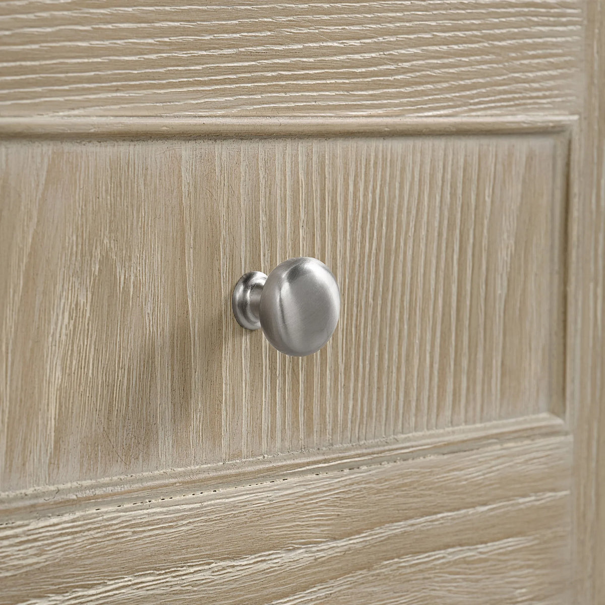 Breckenridge 60" Double Vanity, Whitewashed Oak, w/ 3 CM Lime Delight Quartz Top