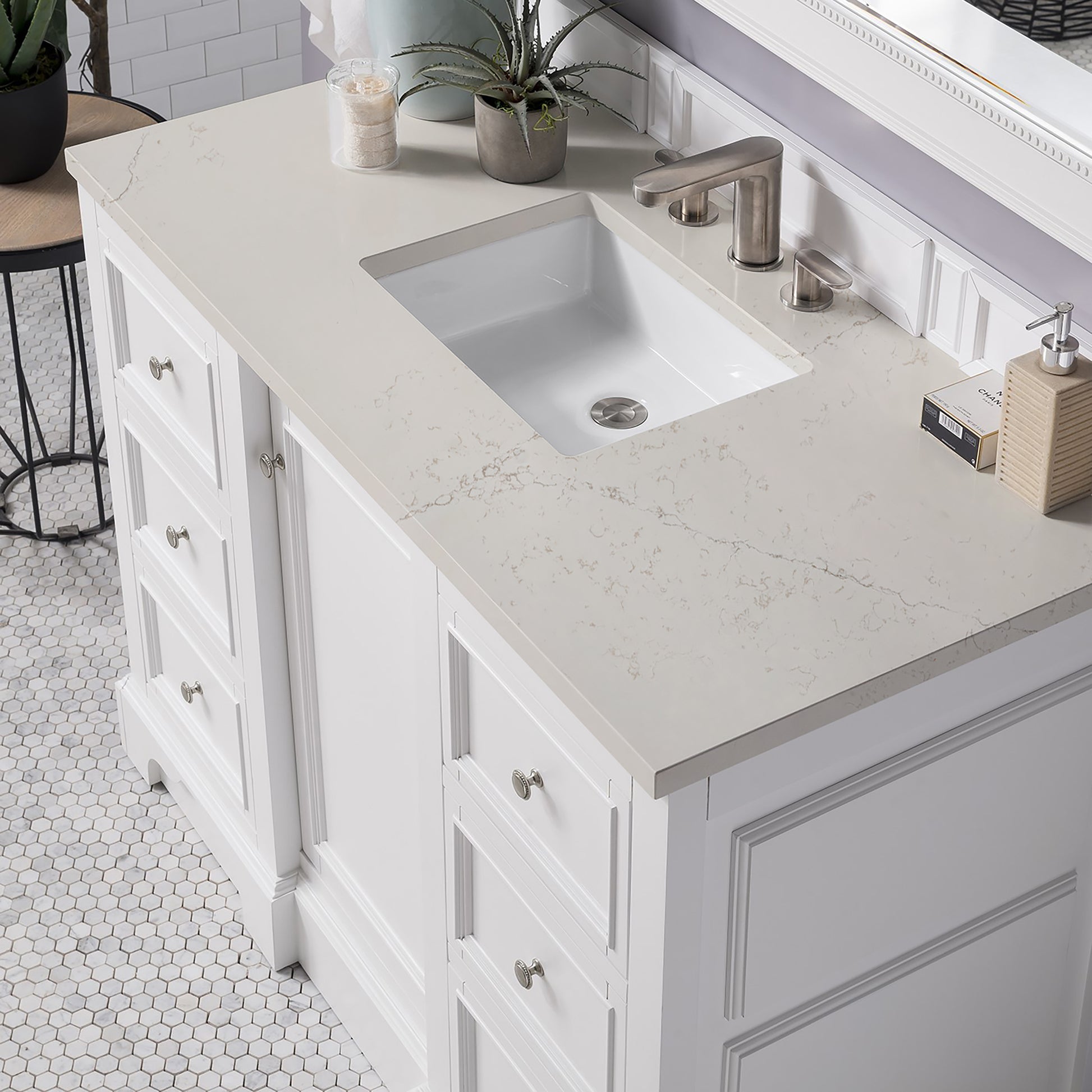 Renovate for Less Atlanta De Soto 48" Single Vanity, Bright White, w/ 3 CM Siberian Silestone Top