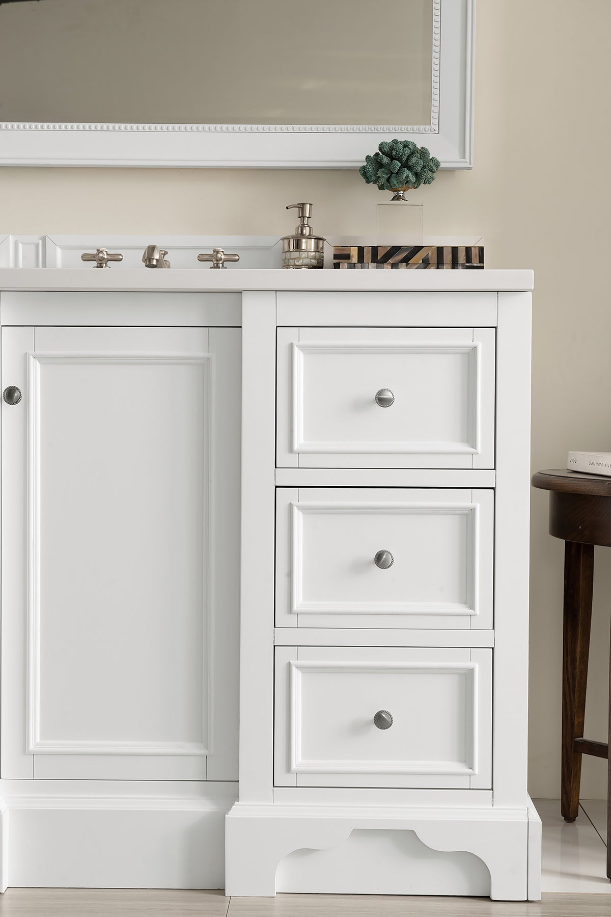Renovate for Less Atlanta De Soto 48" Single Vanity, Bright White, w/ 3 CM Siberian Silestone Top