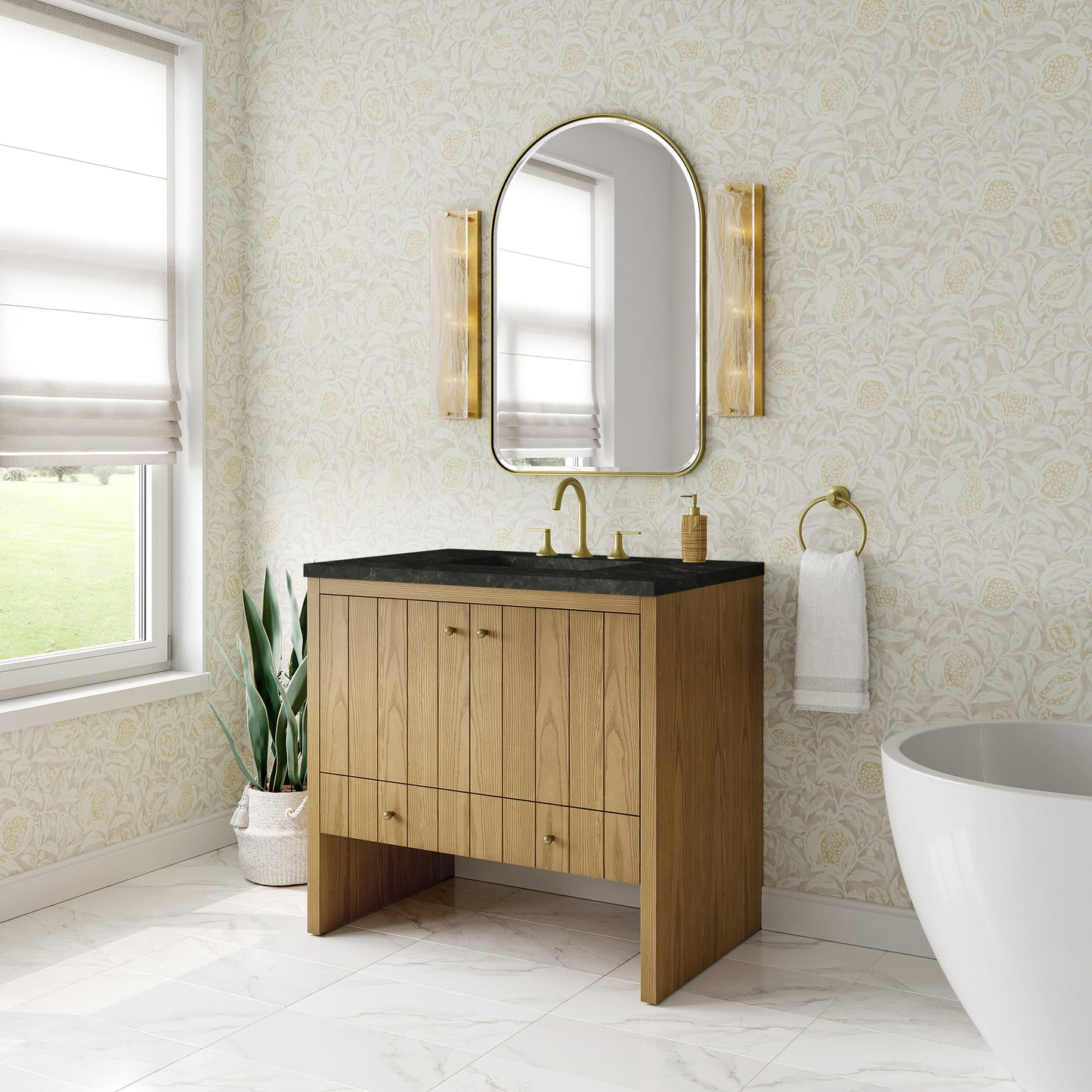 Renovate for Less Atlanta Hudson 36" Single Vanity, Light Natural Oak, w/ 3 CM Phantome Eclos Top