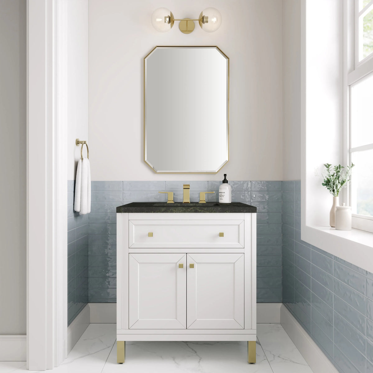 Chicago 30" Single Vanity, Glossy White, w/ 3 CM Phantome Eclos Top
