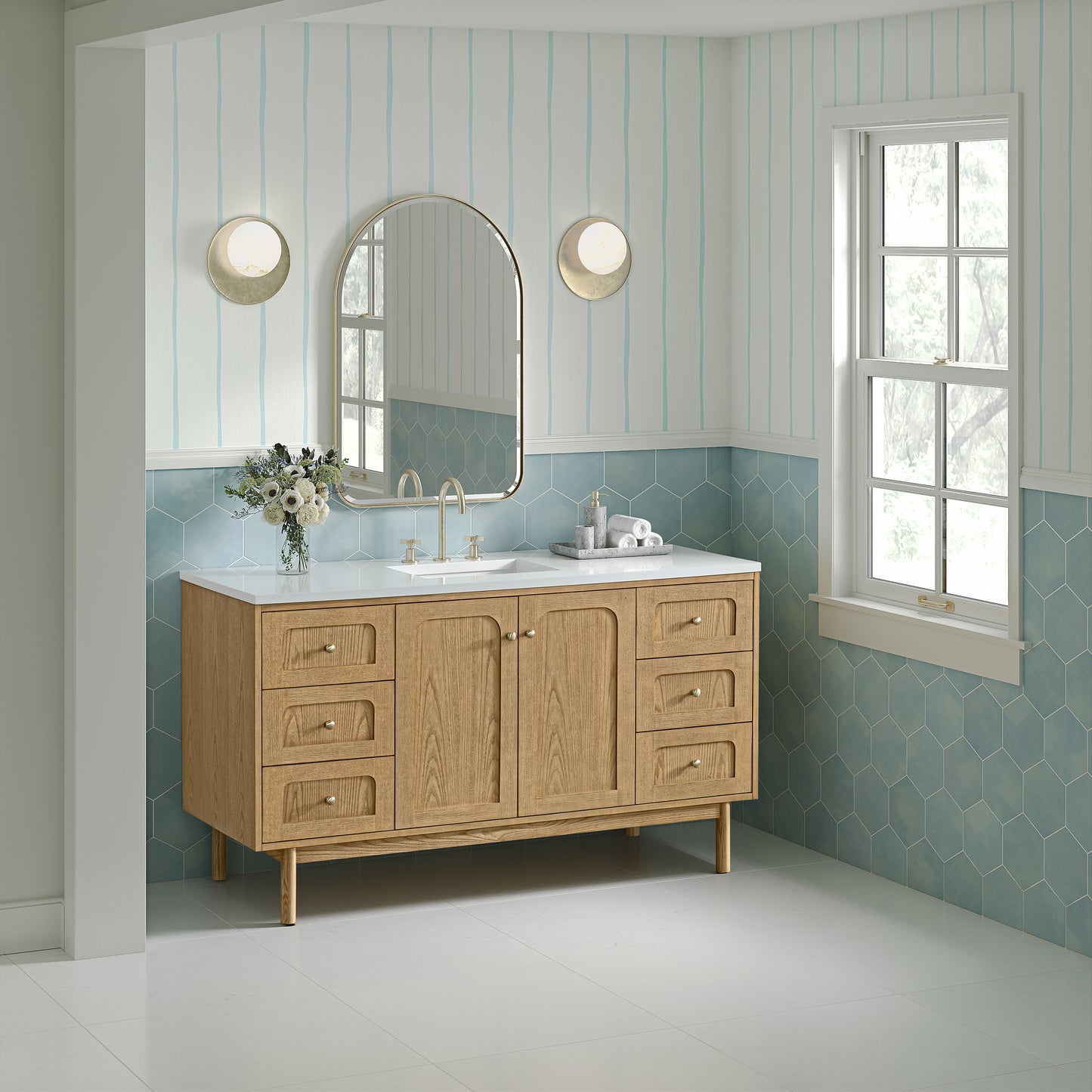 Renovate for Less Atlanta Laurent 60" Single Vanity, Light Natural Oak, w/ 3 CM White Zeus Quartz Top