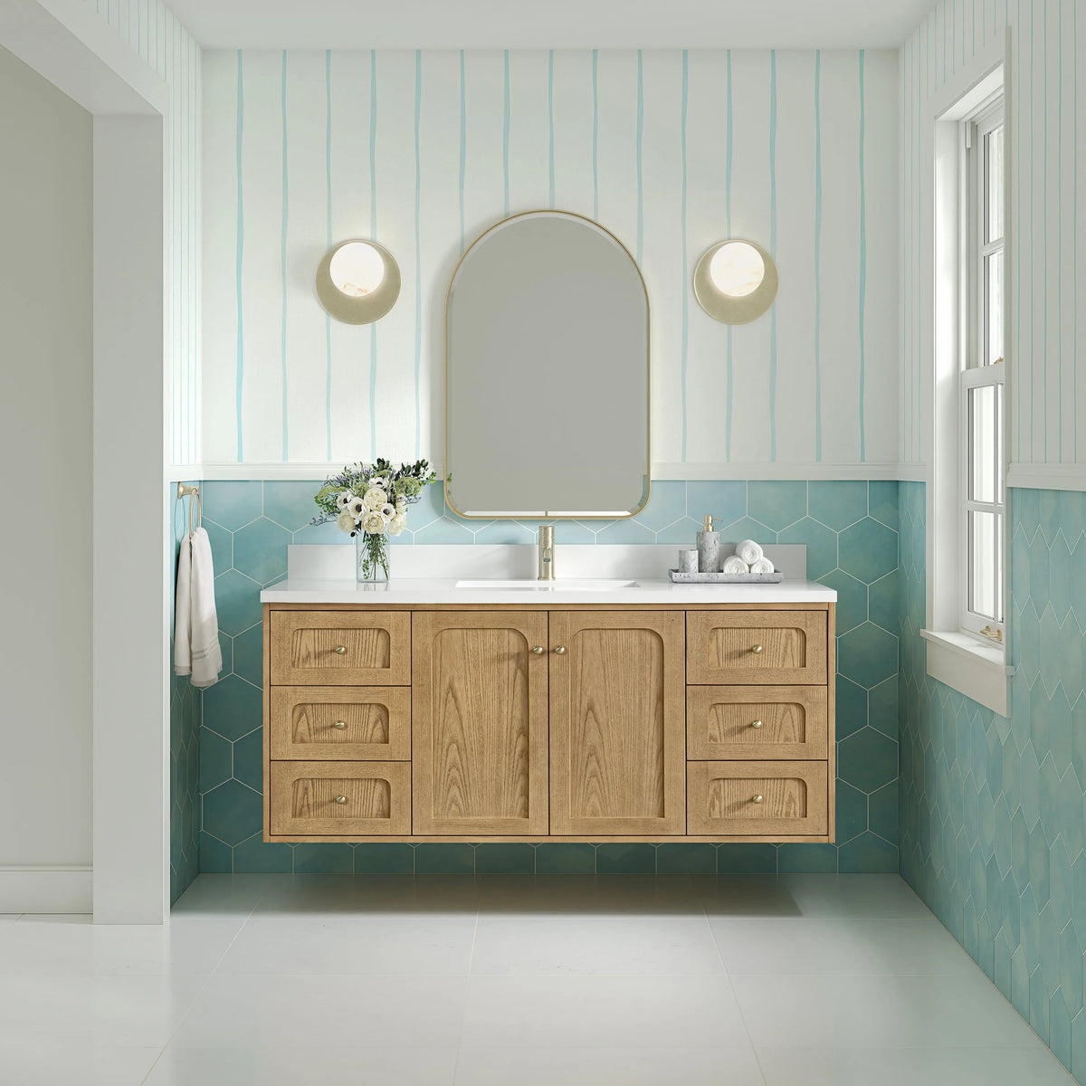 Laurent 60" Single Vanity, Light Natural Oak, w/ Single Hole 3 CM White Zeus Quartz Top & Backsplash