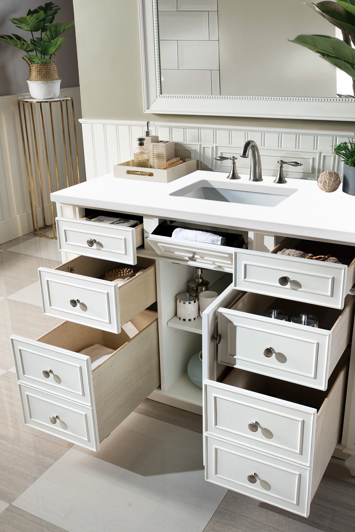 Bristol 48" Single Vanity, Bright White w/ 3 CM White Zeus Silestone Top