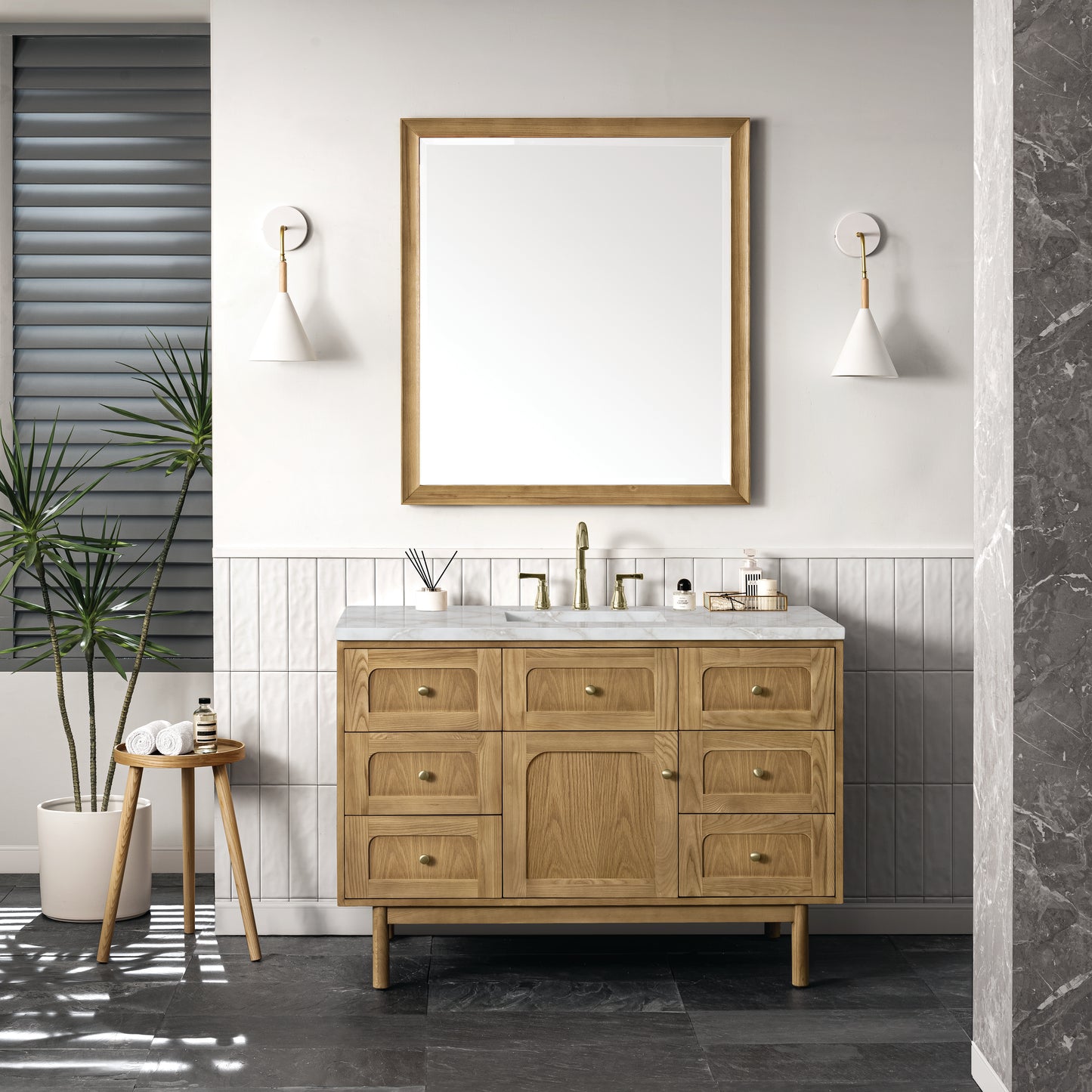 Renovate for Less Atlanta Laurent 48" Single Vanity, Light Natural Oak w/ 3 CM Victorian Silver Top w/FreePower Wireless Charger