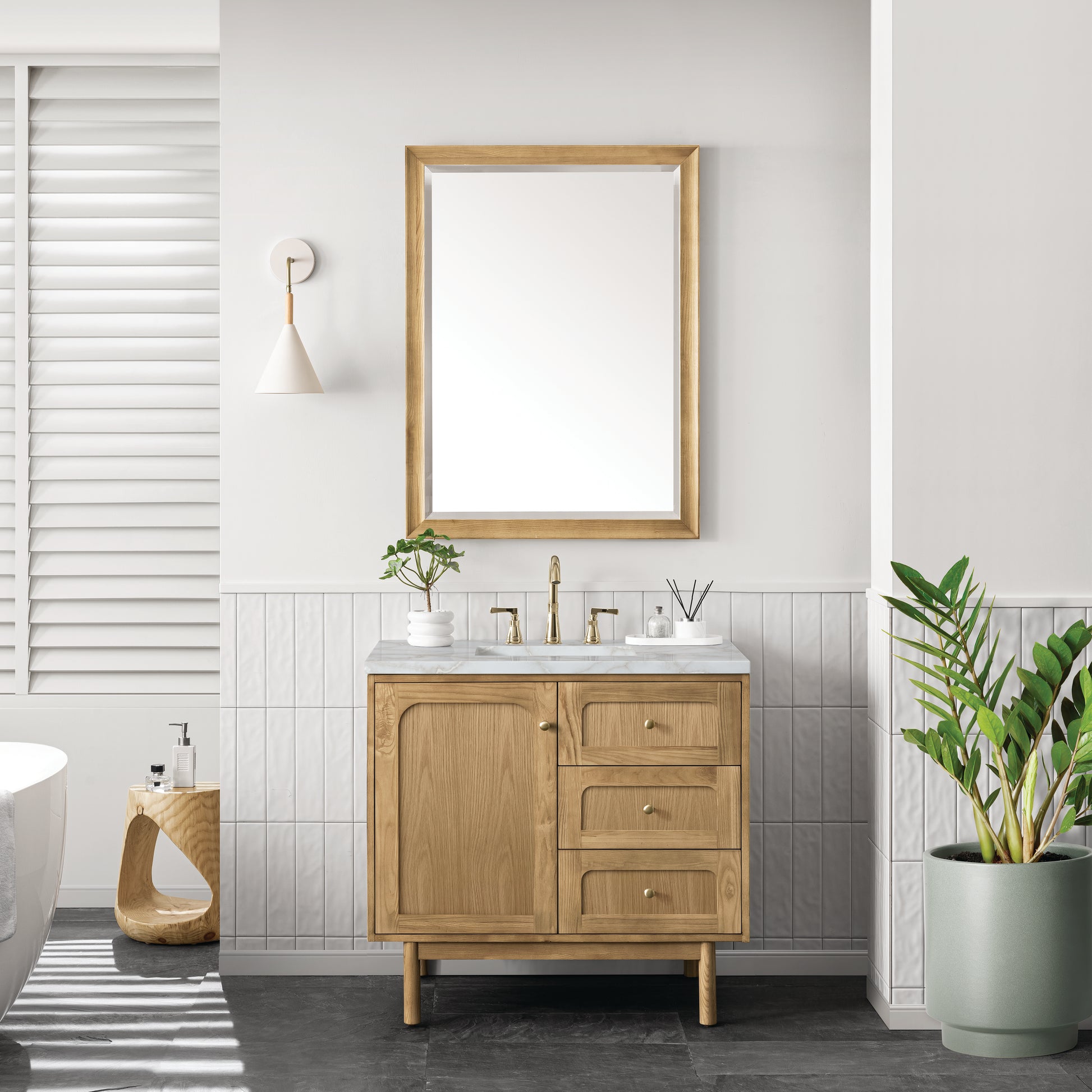 Renovate for Less Atlanta Laurent 36" Single Vanity, Light Natural Oak w/ 3 CM Victorian Silver Top