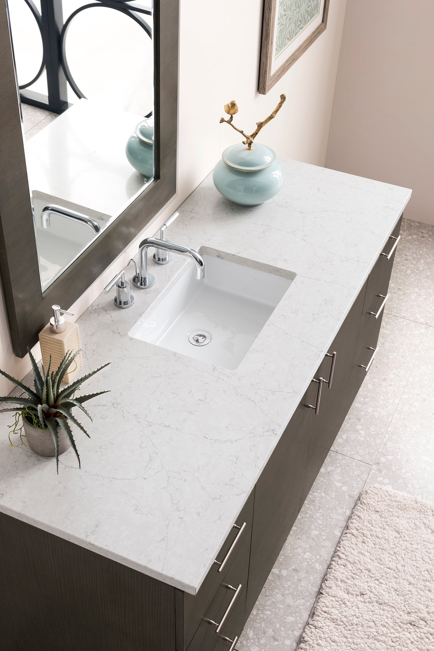Metropolitan 60" Single Vanity, Silver Oak, w/ 3 CM Eternal Jasmine Pearl Quartz Top James Martin Vanities