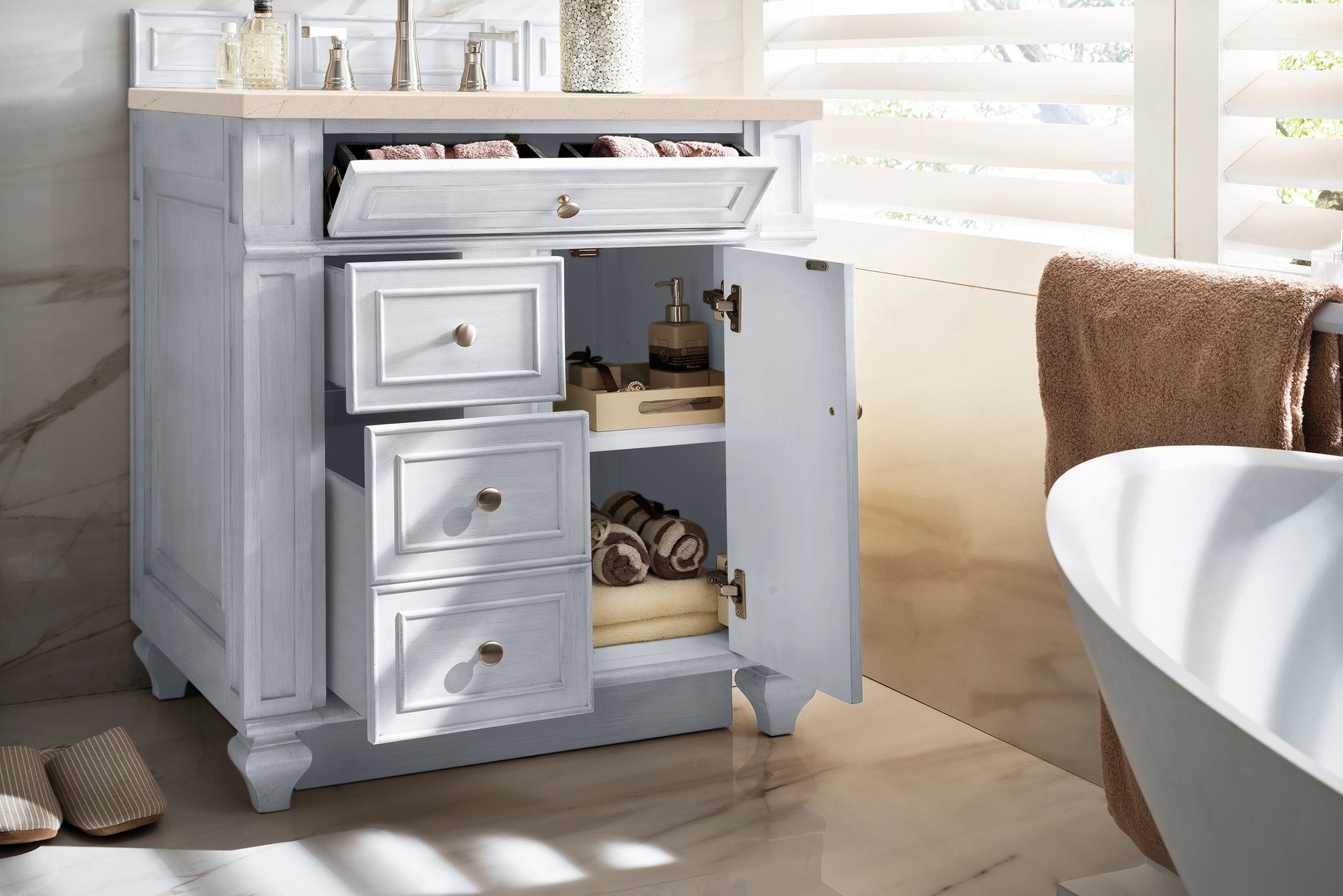 Bristol 30" Single Vanity, Bright White, w/ 3 CM Eternal Marfil Quartz Top James Martin Vanities