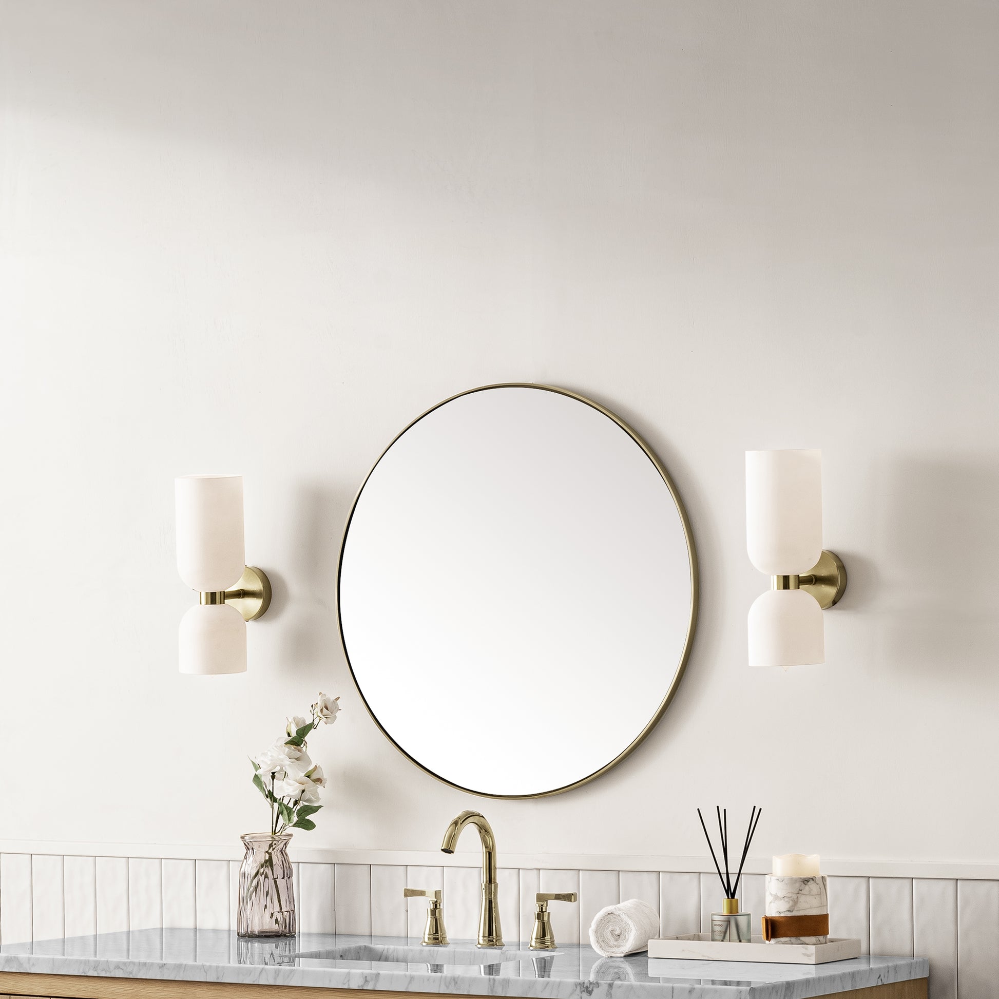 Rohe 30" Round Mirror, Champagne Brass James Martin Vanities