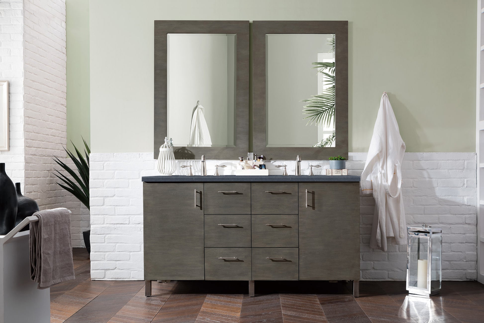Metropolitan 60" Double Vanity, Silver Oak, w/ 3 CM Charcoal Soapstone Quartz Top James Martin Vanities
